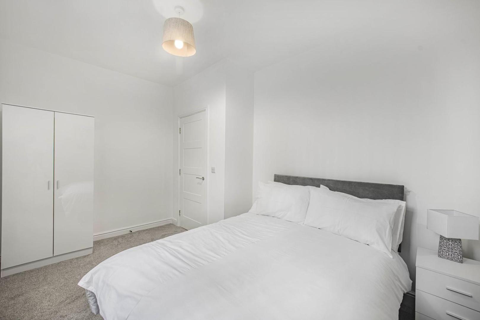 Guestready - Gladstone Hotel Ливърпул Екстериор снимка